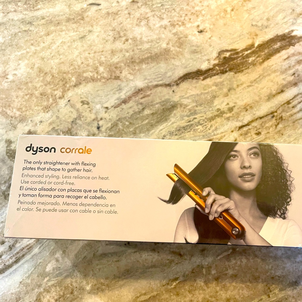 Dyson Corrale unopened